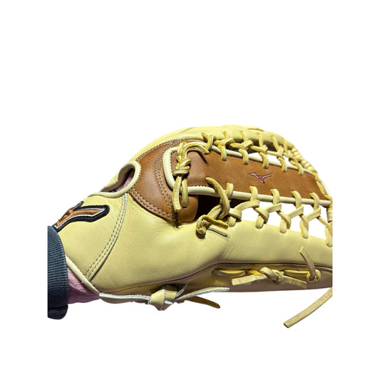 Mizuno Prime Exclusive Edition 12.5" Baseball Glove GP1250TGW RHT Ichiro GP 1250TGW (Used - Excellent condition)