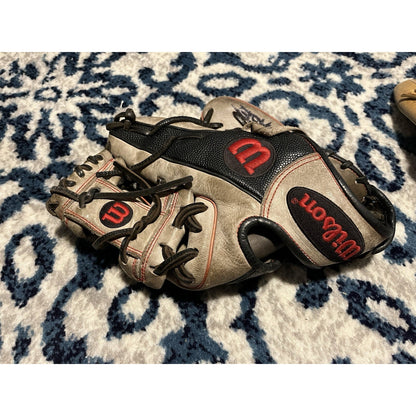 Wilson A2000 1788 RHT 11 1/4 Super Skin EUC 11.25 A-2000 Right Baseball Glove