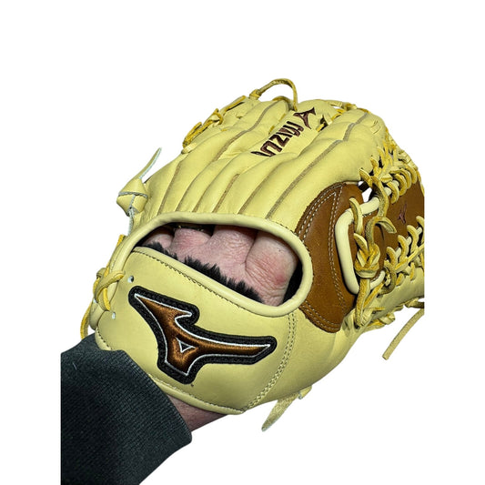 Mizuno Prime Exclusive Edition 12.5" Baseball Glove GP1250TGW RHT Ichiro GP 1250TGW (Used - Excellent condition)