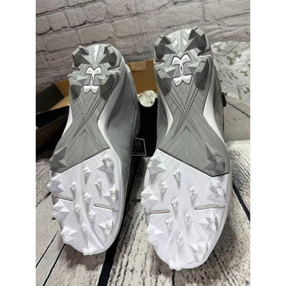 Under Armour Men's UA Harper 8 Mid RM Adult Baseball/Softball Molded Cleats 11.5